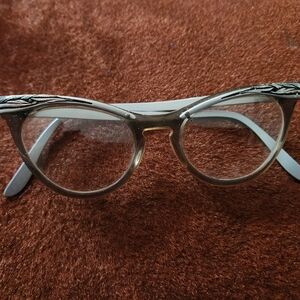Chic MCM  Cat-Eye Glasses with Silver Details